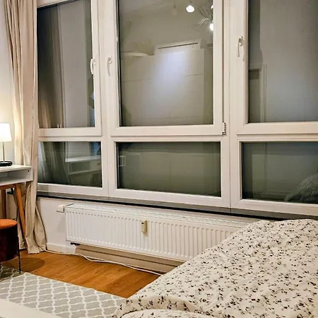 Stadtwohnung 110qm Mit Dachterrasse Ueber Zwei Etagen Apartmán *