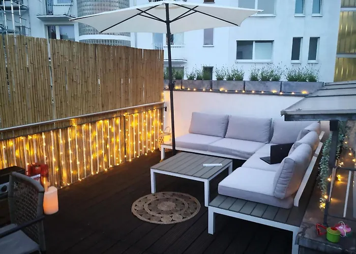 شقة Stadtwohnung 110qm Mit Dachterrasse Ueber Zwei Etagen دوسلدورف